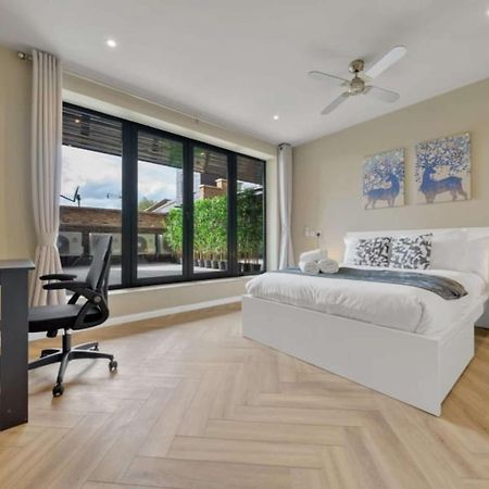 Oyo Fine B&B Hanwell 外观 照片