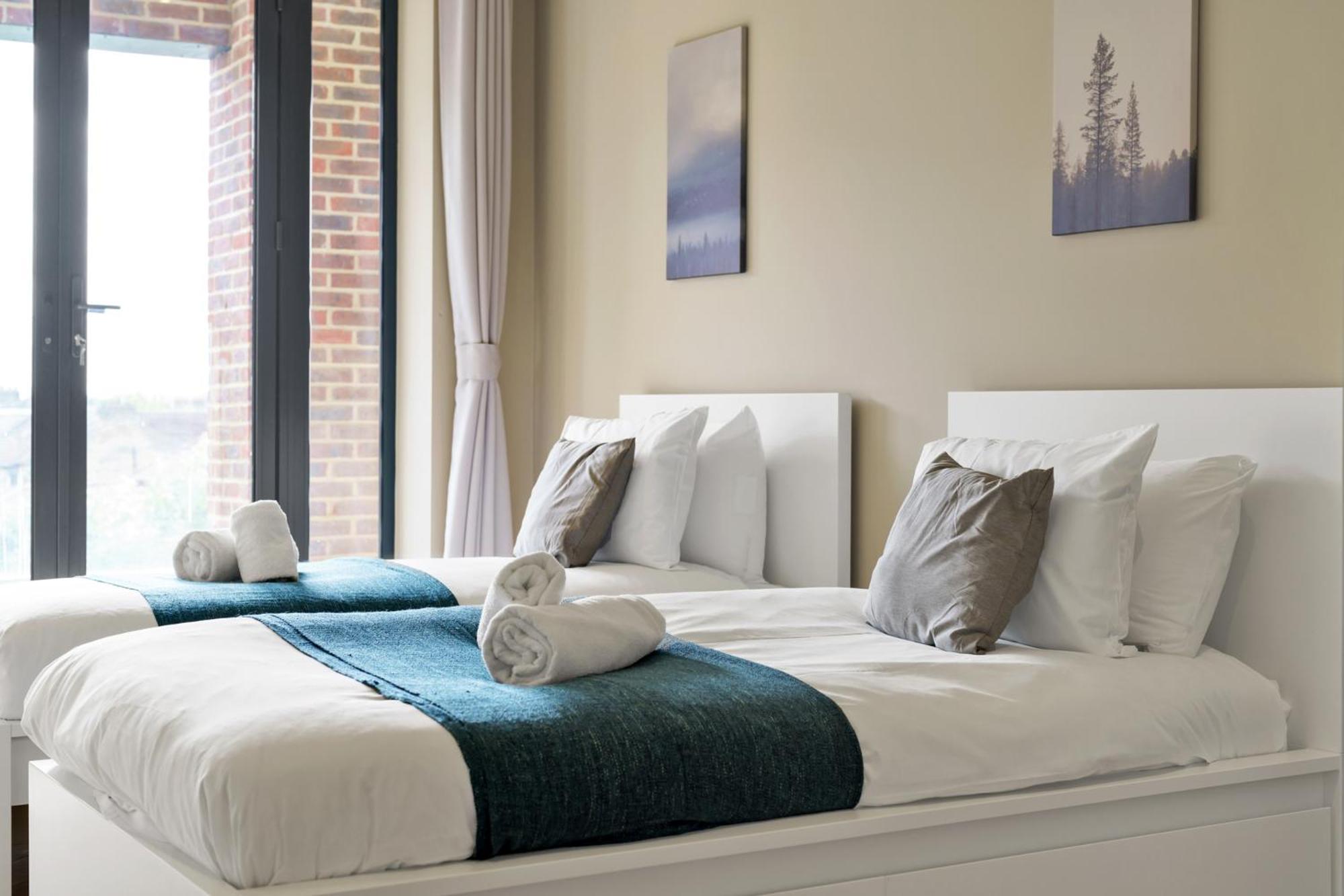 Oyo Fine B&B Hanwell 外观 照片
