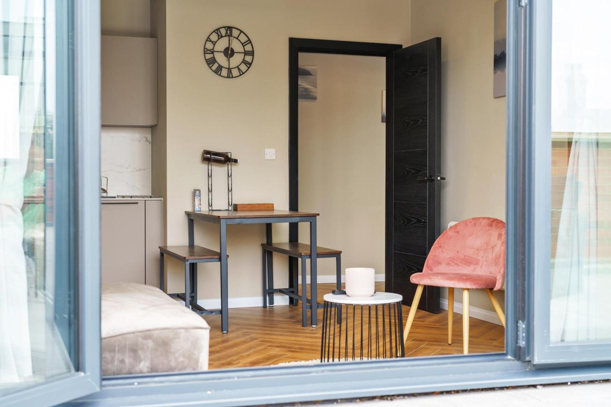 Oyo Fine B&B Hanwell 外观 照片