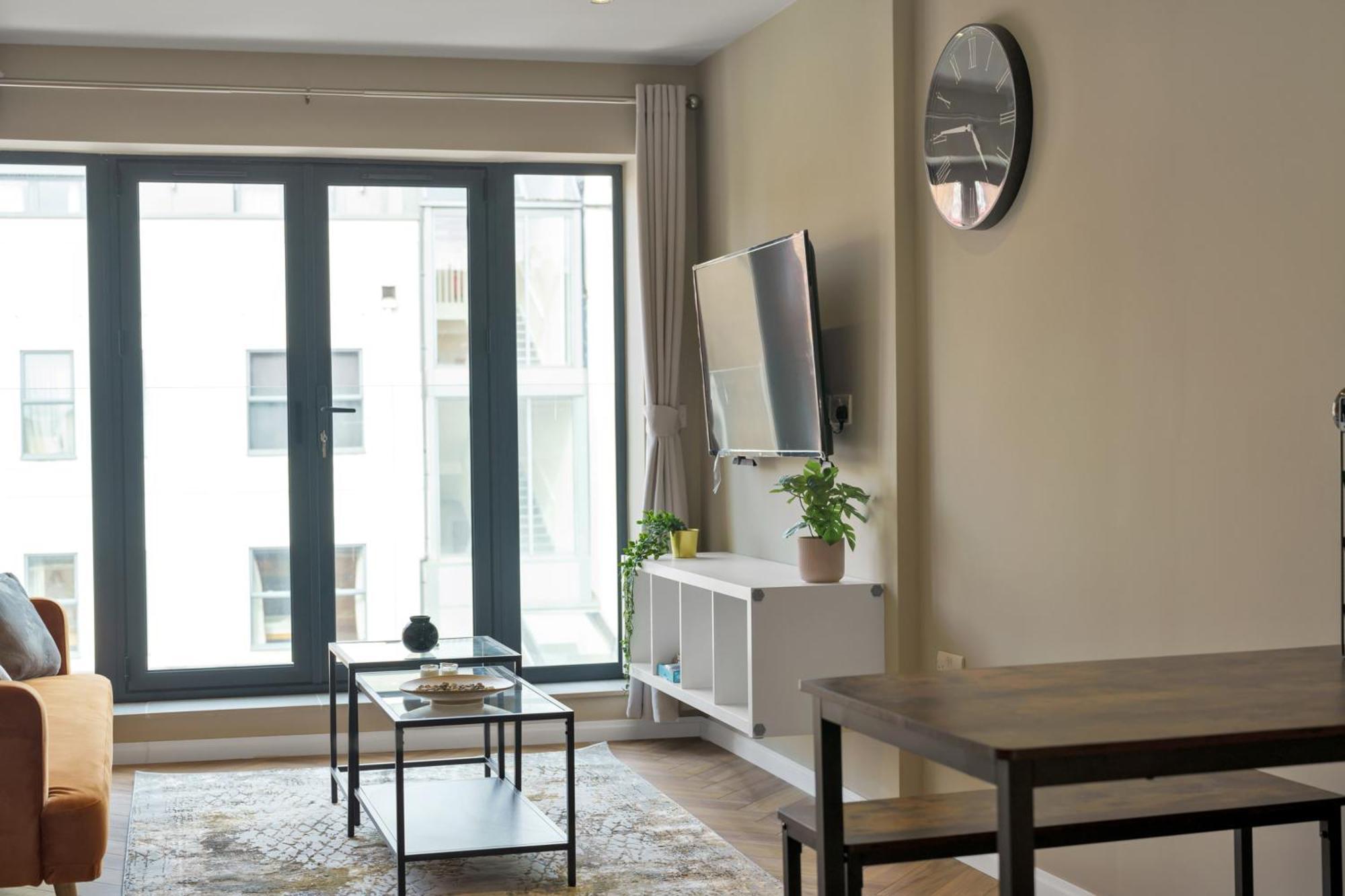 Oyo Fine B&B Hanwell 外观 照片